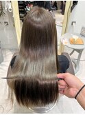 オリーブカラー×髪質改善ストレート