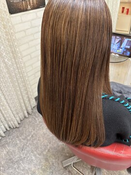 ロマンヤカタ ファース(ROMAN YAKATA fars) 髪質改善　ハイライトカラー　Aujuaトリートメント@田代4/7