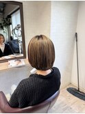 まるみボブ ショートボブ ハイライト ダブルカラー 長崎浜の町
