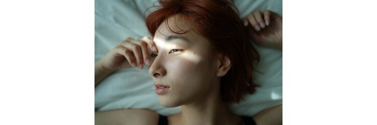 ソラス(SOLAS)のサロンヘッダー