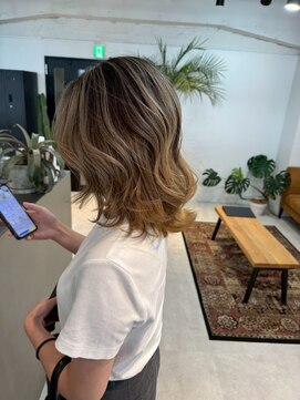 メリー オオサカ(Merly Osaka) バレイヤージュ