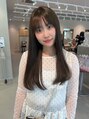 エテレ(etele) 初カラーでも、明るめの赤みを最大限なくしたグレージュカラー。