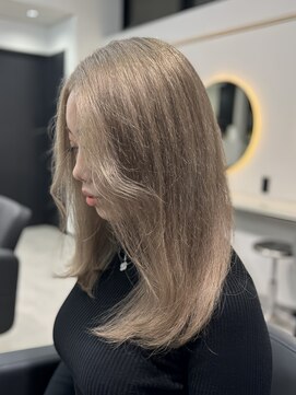 ラピス 福岡天神店(Lapis) ブリーチ/カラー