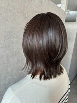 ポリマン 西新井(poliment) 大人女性向けくびれミディアム 暗め艶髪カラー