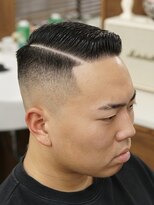 ザチョップショップ キチジョウジ(THE CHOP SHOP KICHIJOJI) サイドパートスキンフェードカットシェービング吉祥寺理容室