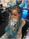 ホワイト×アクアブルーナチュラルブレイズ