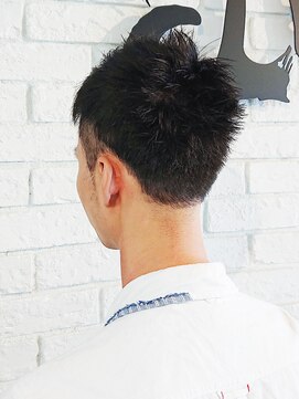 ヘアークリアー 蕨 爽やか2ブロックショート