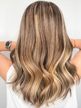 ステア ケース(stair case) ハイライト大盛コース【1】