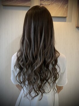 ヘアーグランデシーク(Hair Grande Seeek) ナチュラルグレーグラデーション