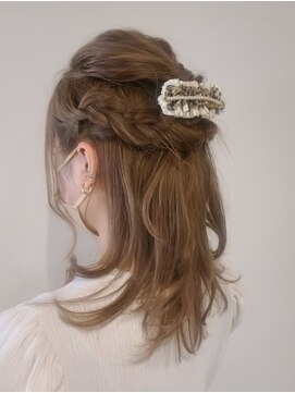 サンクチュアリー ウィズ コネクト(Sanctuary with connect) 結婚式ヘアセット ハーフアップ◎20代30代40代50代