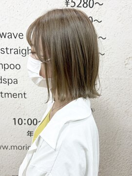 モリオ フロム ロンドン サッポロファクトリー店(morio FROM LONDON) 【morio】札幌ボブ　ぱつっと外ハネシンプルボブ