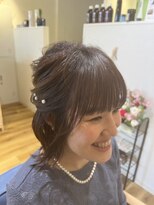 サムトゥルー(Sum True)&nbsp;結婚式ハーフアップ