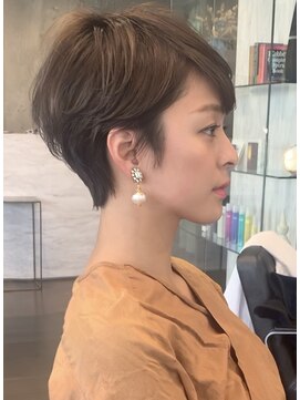 ロビー 表参道(ROBBY) ベリーショート/レイヤー/分け目なし前髪あり/30代・40代