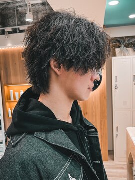 ルースト 渋谷店(ROOST) センターパートウルフ/ツイストスパイラル/ウルフ