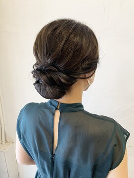 アトムテ(atomte) 綺麗めシニヨン*