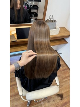 キヌ(kinu) ベージュカラー