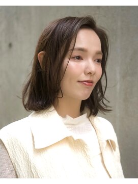 ビュートリアム 梅田(BEAUTRIUM) 外国人風ミディアムスタイル
