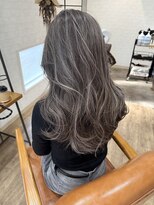 トルーフ(TLOOF)&nbsp;グレージュハイライト