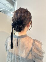 カシェル(cashel)&nbsp;シニヨンアレンジ（お呼ばれアレンジ）