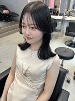 顔まわりレイヤーカットシースルーカット