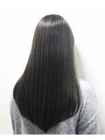 ルッソリベラ 池袋(Lusso libera)&nbsp;レイヤーカット×艶髪×アースカラー