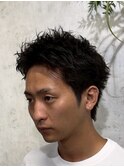 MEN’S HAIR/ブルーブラック/フェザーパーマ/ハイライト