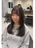 レイヤーカット×アッシュブラウン