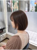 大人女性のナチュラル美人ボブ