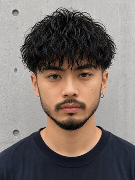トリップバイ ニューヨークニューヨーク(Trip by NYNY) ラフな毛流れのスパイラルパーマショート