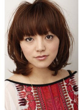 アジュ(aJyu) ガーリー度UPのカジュアルボブ！