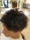 ツーブロック束感ショート