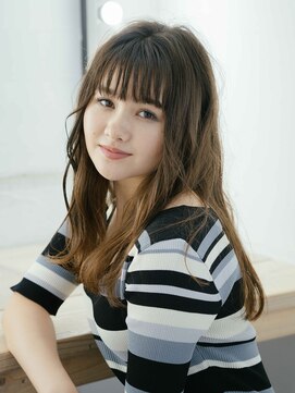 ヘアアンドリラクゼーション シャッセ(Hair&Relaxation SASE) ロンググラデーション