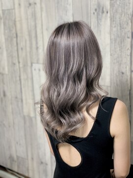 アイスアウト(iced out) ハイライトカラー【赤羽】