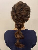 ファム(fam)&nbsp;ネジネジポンポン