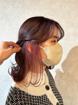 シアン(CYAN) #20代30代#外ハネ#インナーピンク#インナーカラー#髪質改善