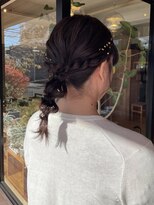 ヘア プロデュース キュオン(hair produce CUEON.)&nbsp;お呼ばれヘア×編みおろし×ローポニー