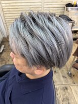 ディエス ヘアデザイン 能見台(diez hair design) 目立つ事間違いなしホワイトアッシュカラー☆