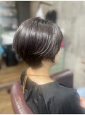 ショートボブ