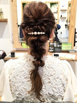 スリーランド(THREELAND) 【31.ヘアアレンジ♪】ブリーチ・髪質改善・酸性ストレートも◎