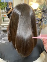 サロネ ディ ルッソ シトミーレ(salone di lusso シトミーレ) ミディアムレイヤー