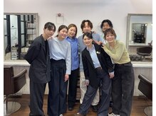 クオートはマンツーマンサロンではなく、担当者を軸にスタッフ皆でお客様が居心地の良い時間を作ります