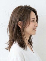 と和 巣鴨 小顔レイヤー×鎖骨ミディアム【大人可愛いグレージュ】