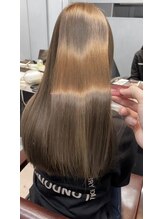 エレナ(elena)