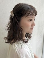 シロ(SiLO)&nbsp;ふわっとハーフアップ × ミルクティーベージュ