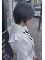 ティグルフォーヘア(TIGRE for hair)&nbsp;肌馴染み◎シアーブルーグレーショートボブ