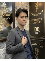 ミリオンバックス 上野(Million Bucks)&nbsp;センターパート×ナチュラルビジネスヘア