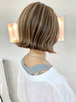 クオリス 上福岡店(QUALIS)&nbsp;外ハネ/くびれ/小顔/ミディアム/ハイライト/20代30代40代50代