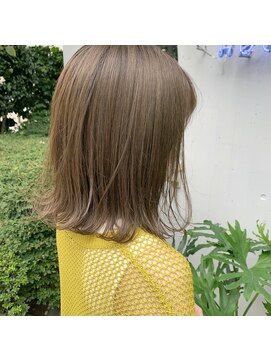 ホーム(HOME) オリーブベージュ ミディアム ロブ