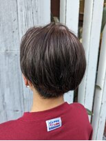アン(Hair make un)&nbsp;メンズハイライト