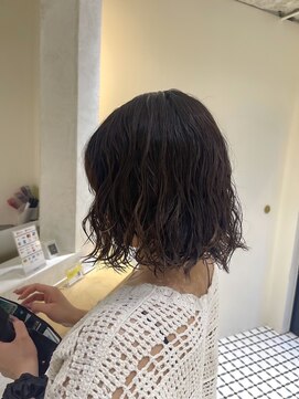 ニール シトロン 名古屋 伏見 丸の内(NEELU citron) 【Neelu_citron_hachi】ボブ　スパイラルパーマ